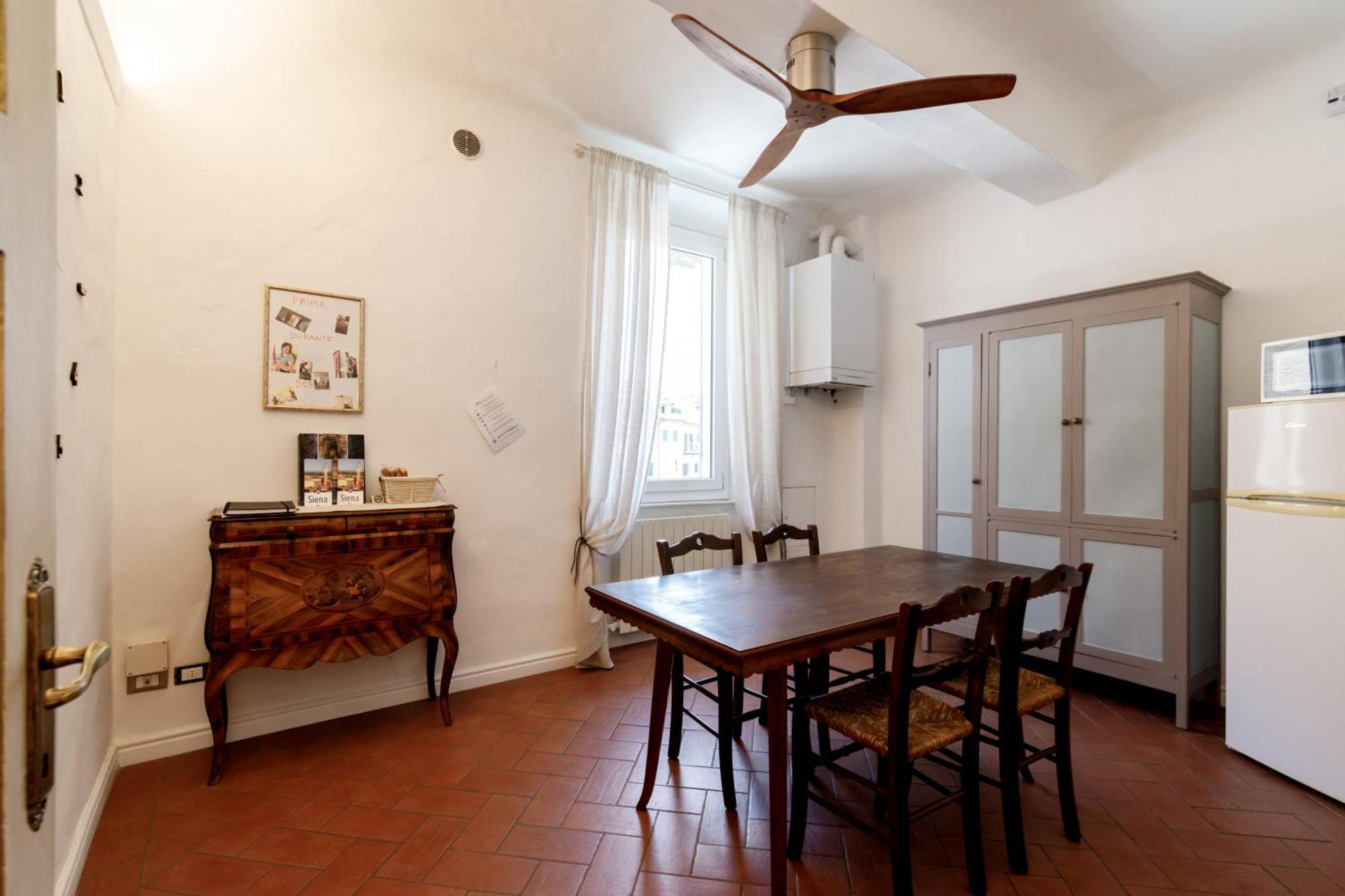 Appartement Charme Centro Storico à Sienne Extérieur photo